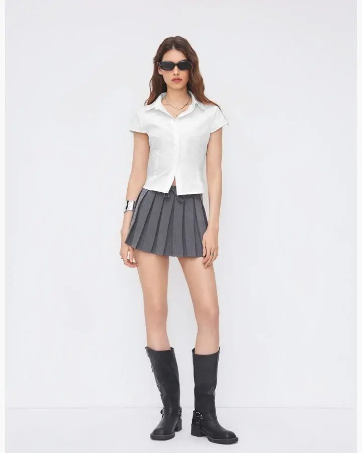 Polo Collar Neck Short Sleeve Shirt in White